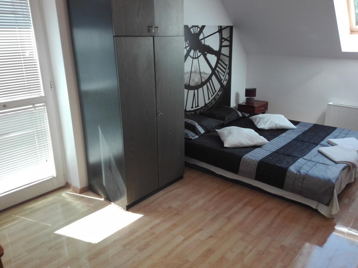 Hostel Madeira Gdańsk Eksteriør billede