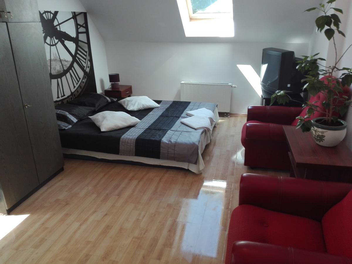 Hostel Madeira Gdańsk Eksteriør billede