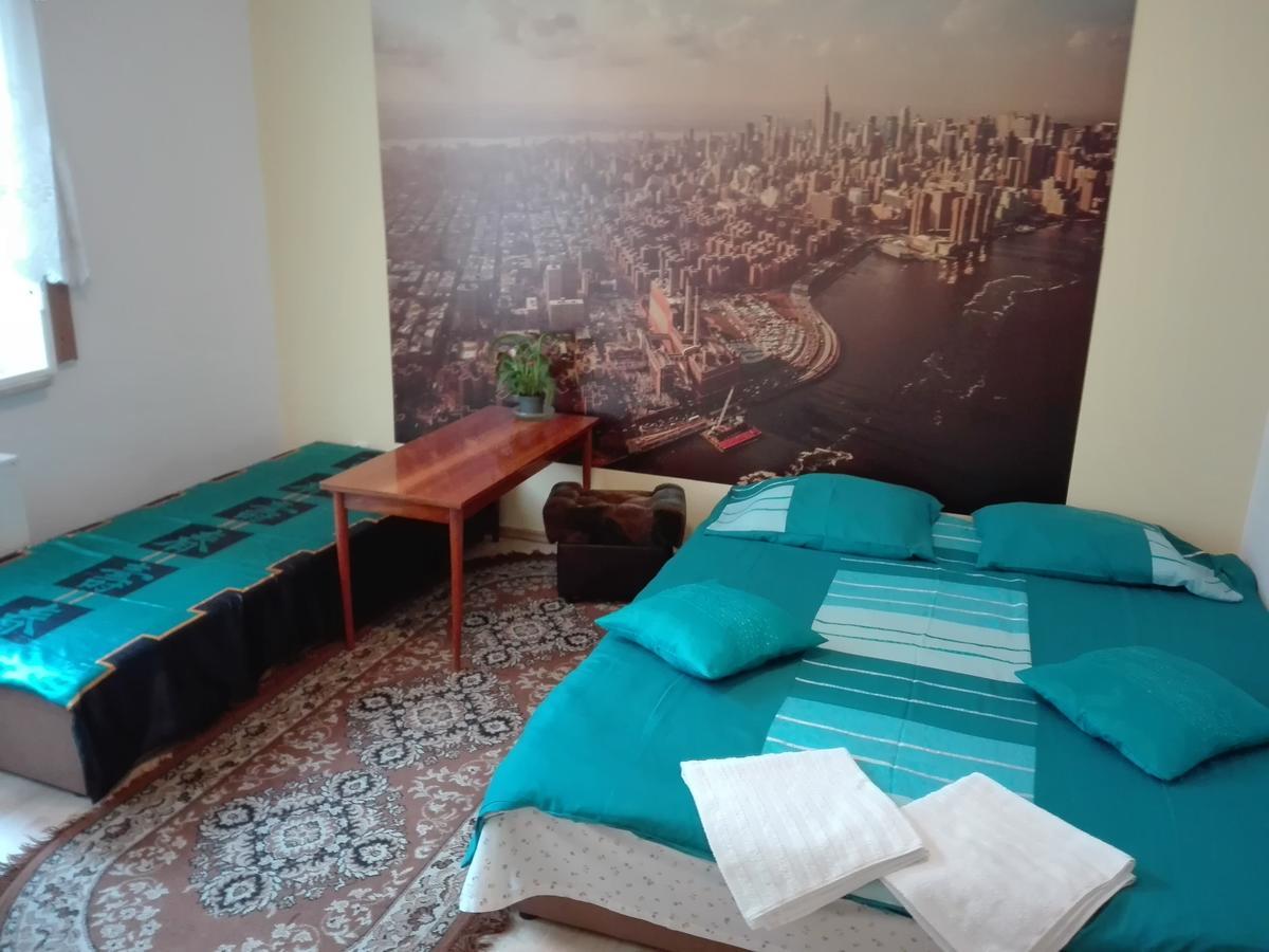 Hostel Madeira Gdańsk Eksteriør billede
