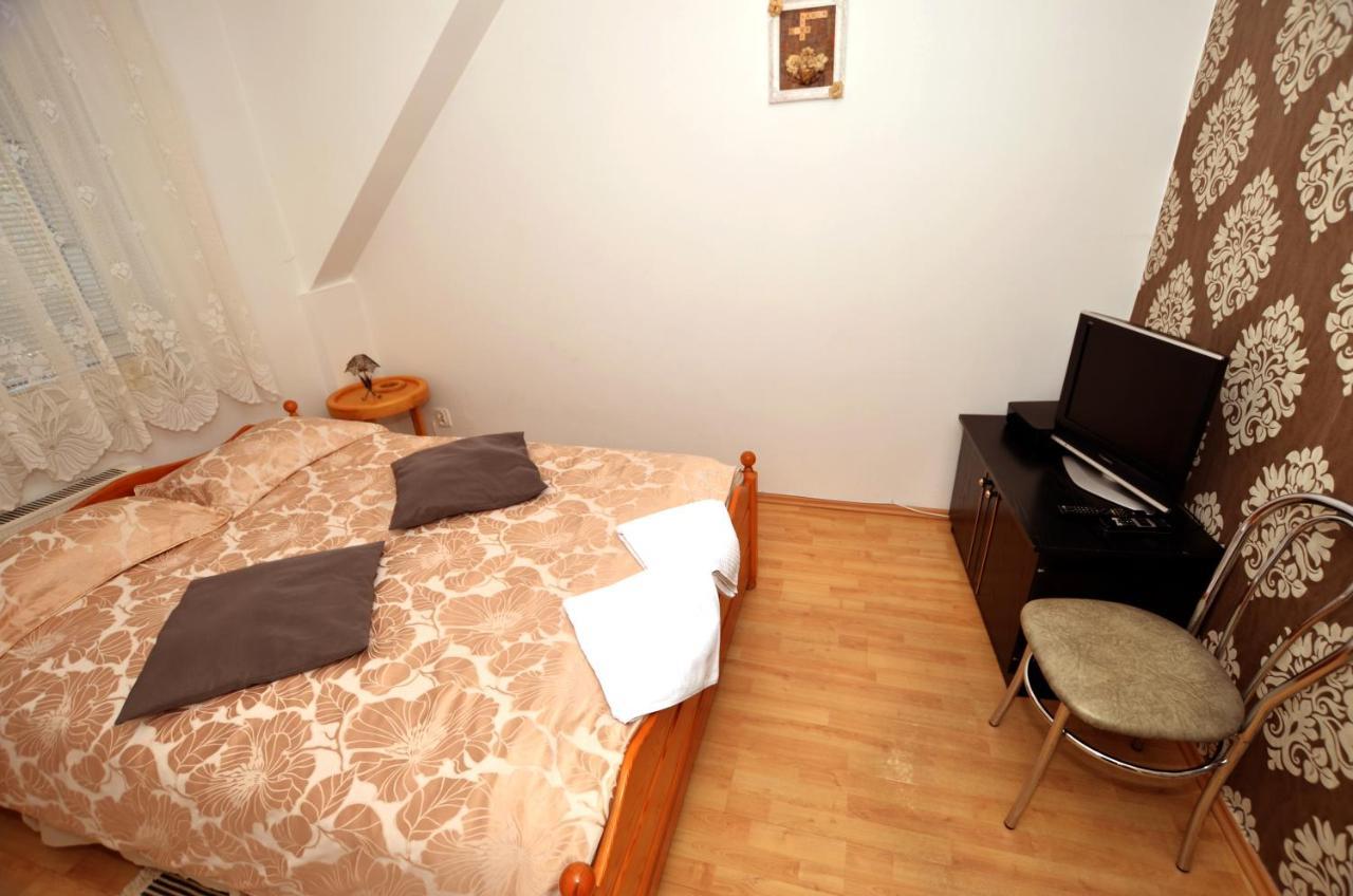 Hostel Madeira Gdańsk Eksteriør billede